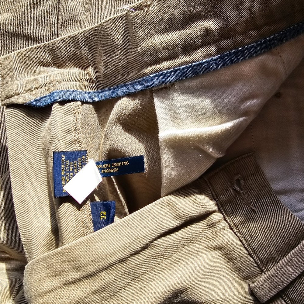 Polo Ralph Lauren Classic Fit 9” Inseam Chino Shorts 32 - Picture 2 of 7